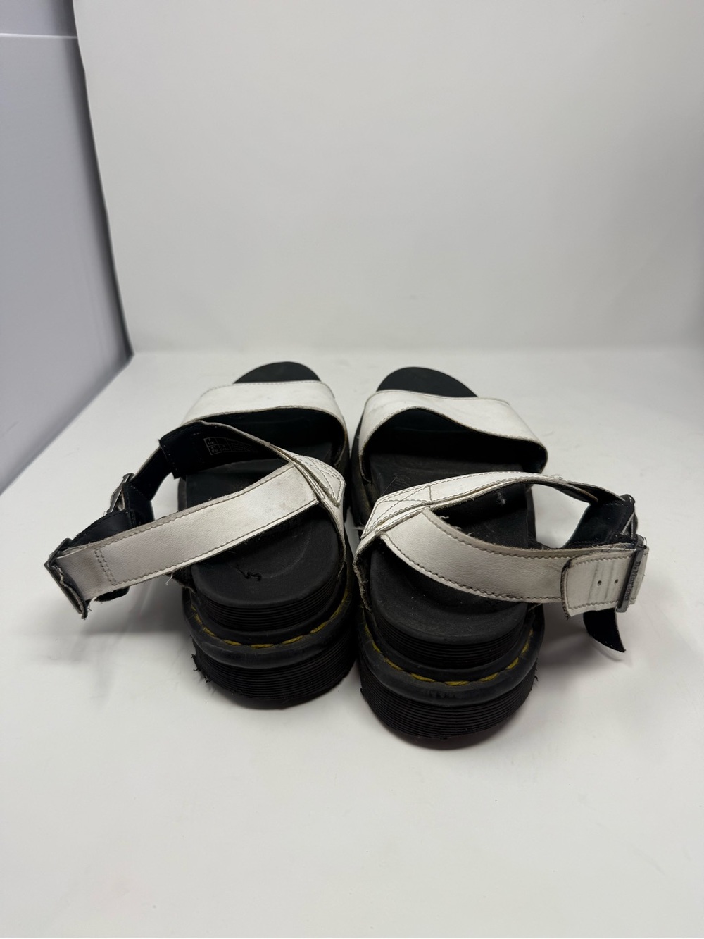Dr Martens Voss Quad Sandal Size US 9 - Picture 4 of 8